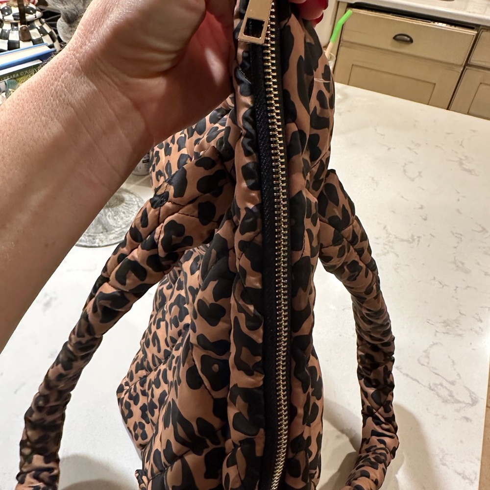 🐆Leopard Print Quilted Tote Bag - Picture 3 of 6
